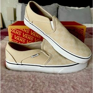 Beige Vans